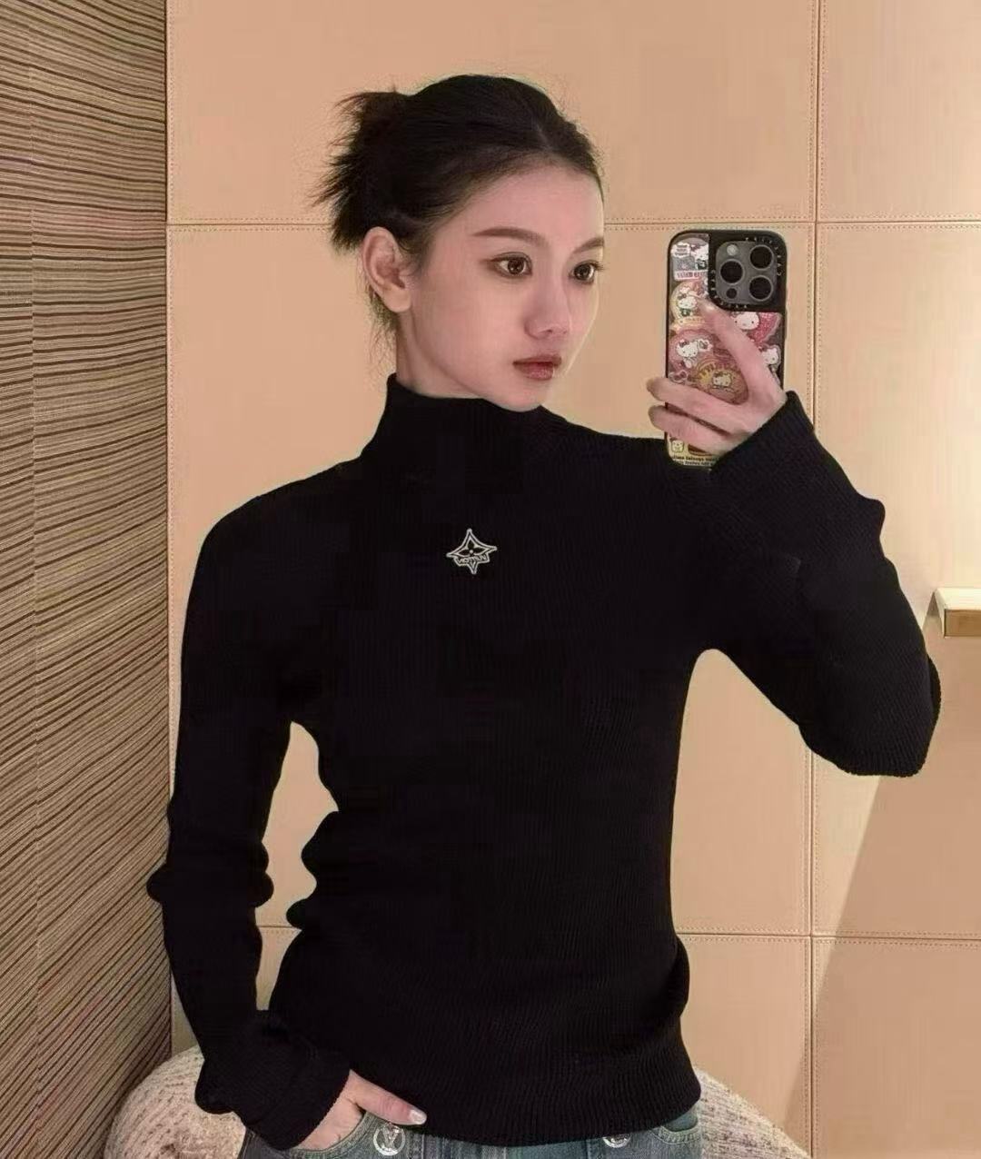  Louis Vuitton  標誌刺繡黑高領針織衫 精品, 時尚