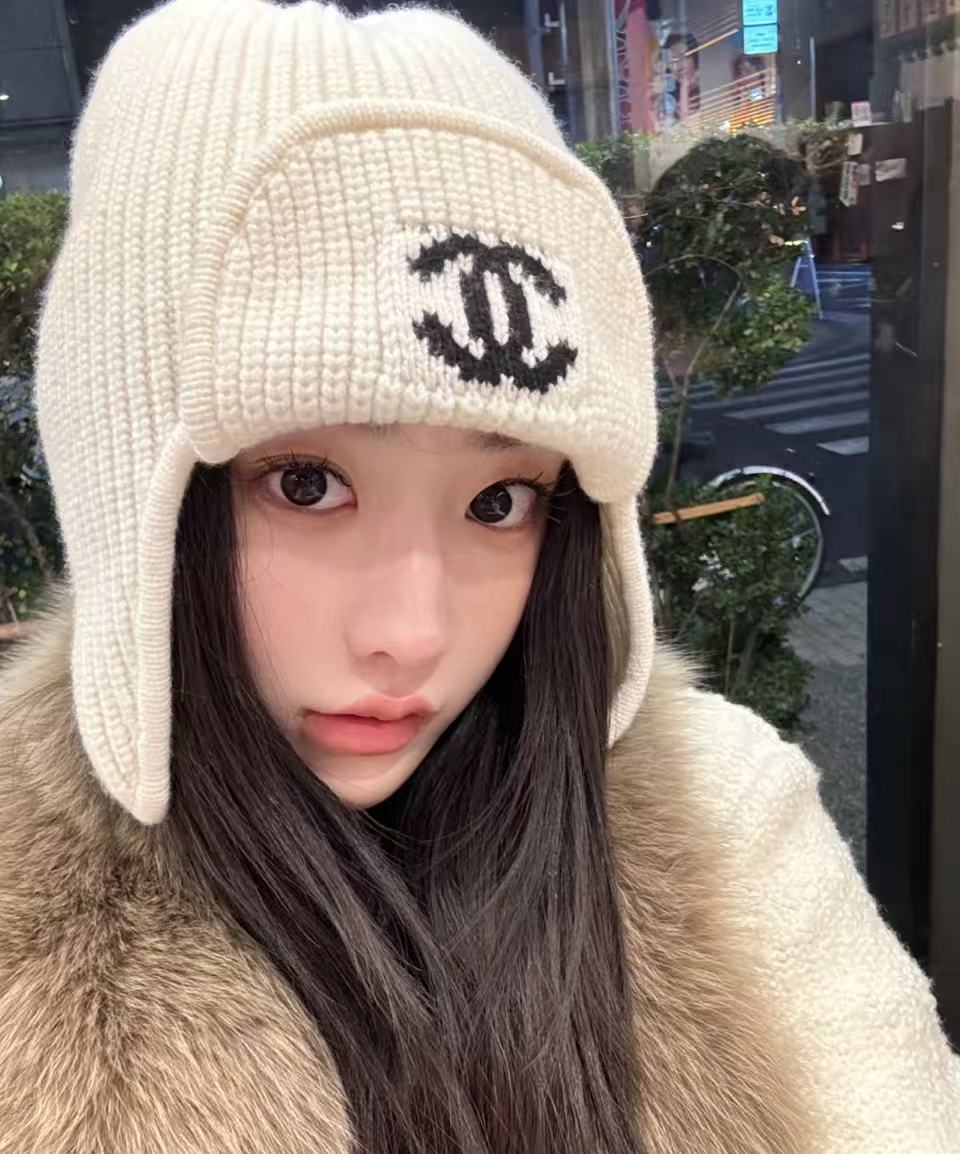 雙十一重磅福利款-Chanel Coco滑雪系列雷鋒帽 高仿 精品