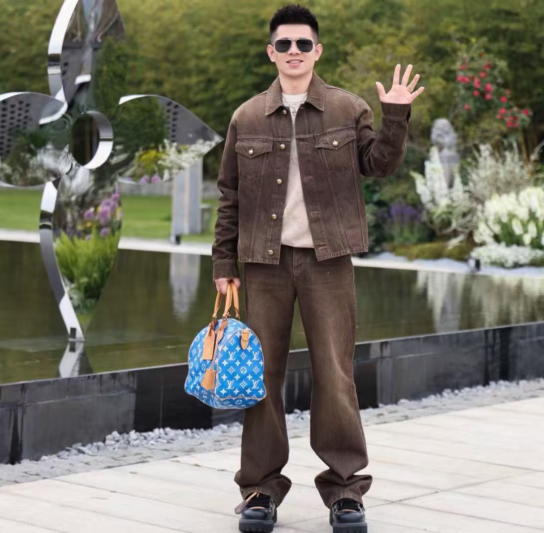 Louis Vuitton  立體褶皺刺繡字母牛仔褲 精品 高仿