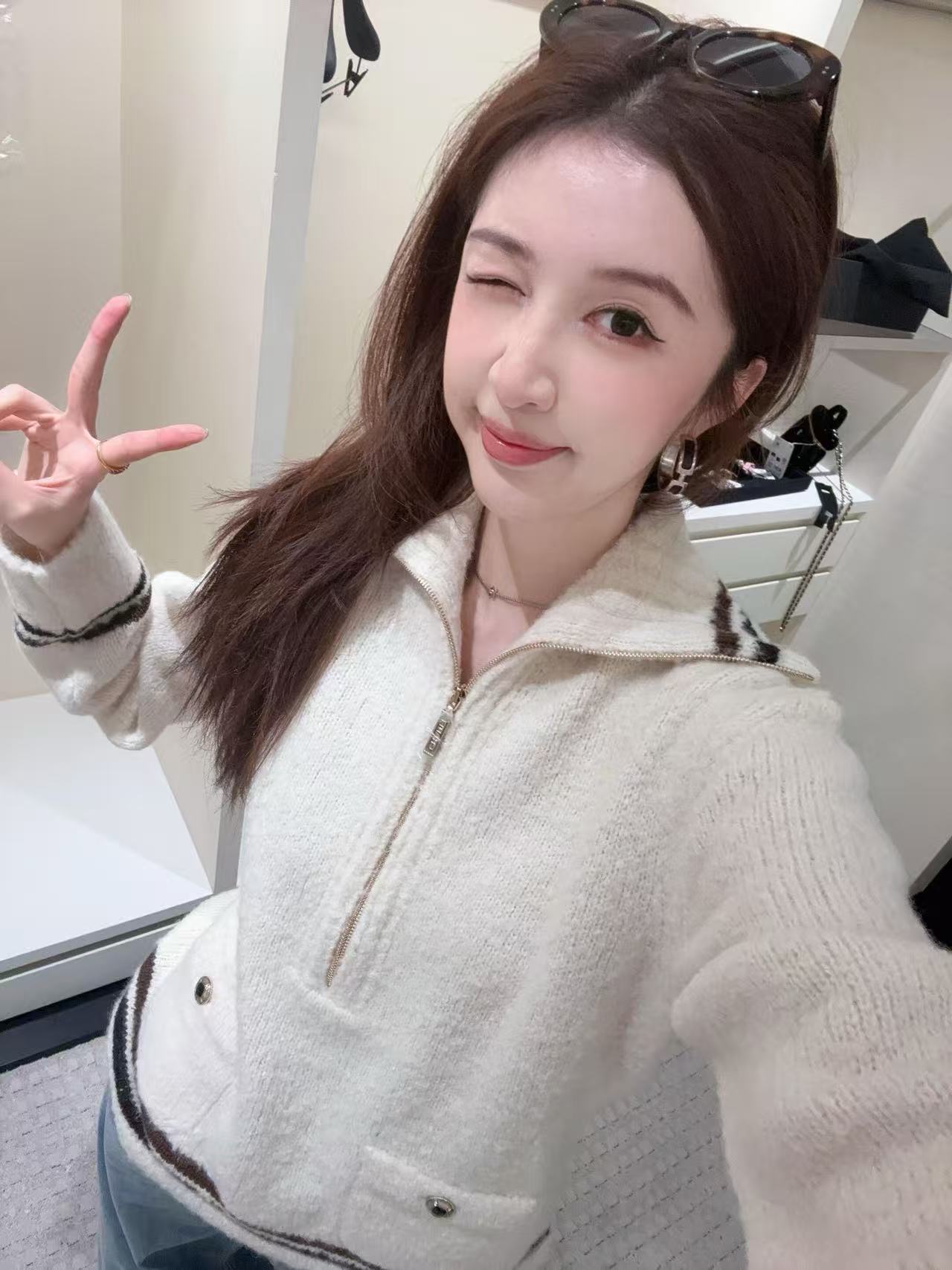 Chanel  Coco 中拉鏈毛呢衛衣 精工 精品