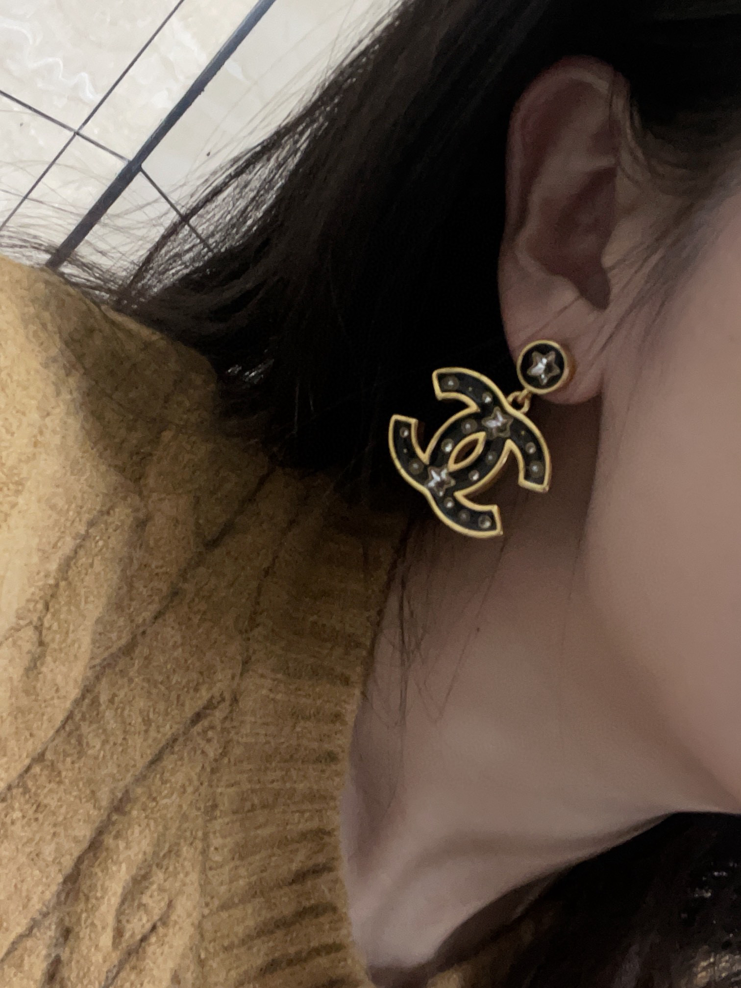 Chanel  小圓吊銀星黑C耳環 精品 時尚