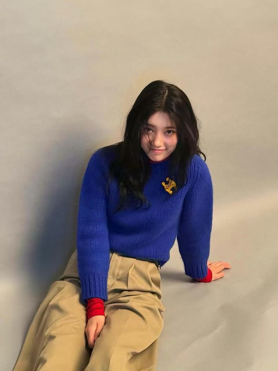 Celine  克萊因藍別針針織毛衣 時尚 精品