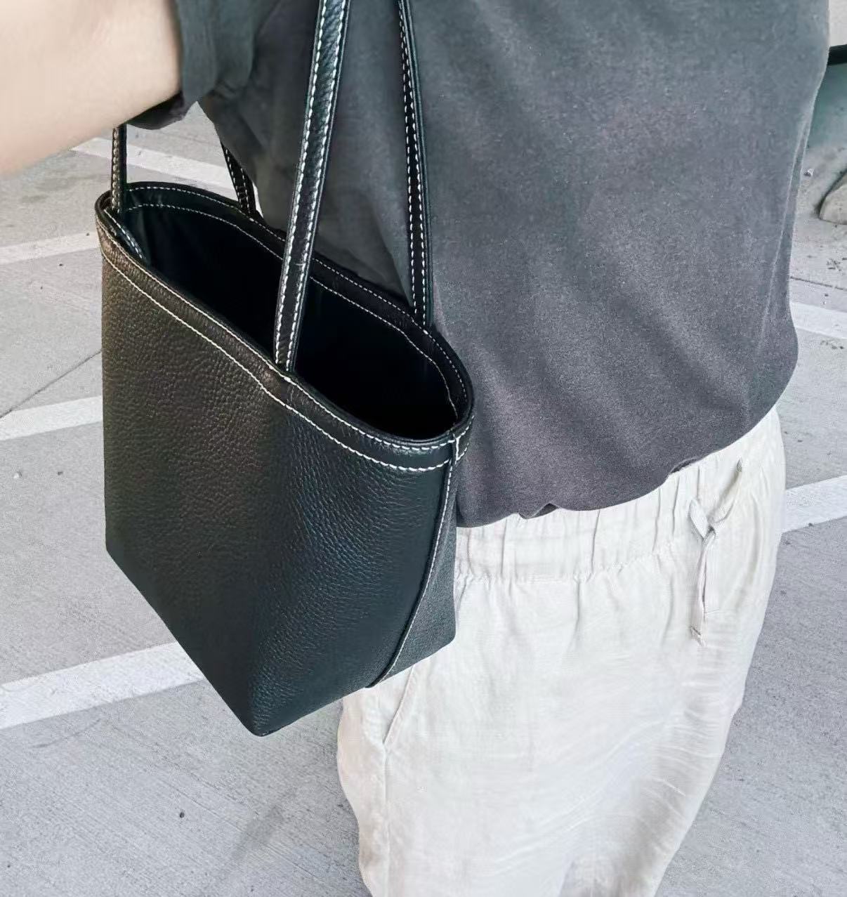 The Row Park 外縫線托特包(小號) 精品高仿