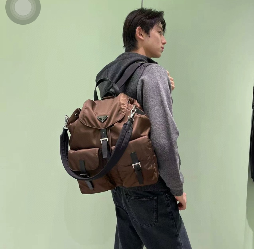Prada Re-Nylon男士雙肩背包 精品 高仿