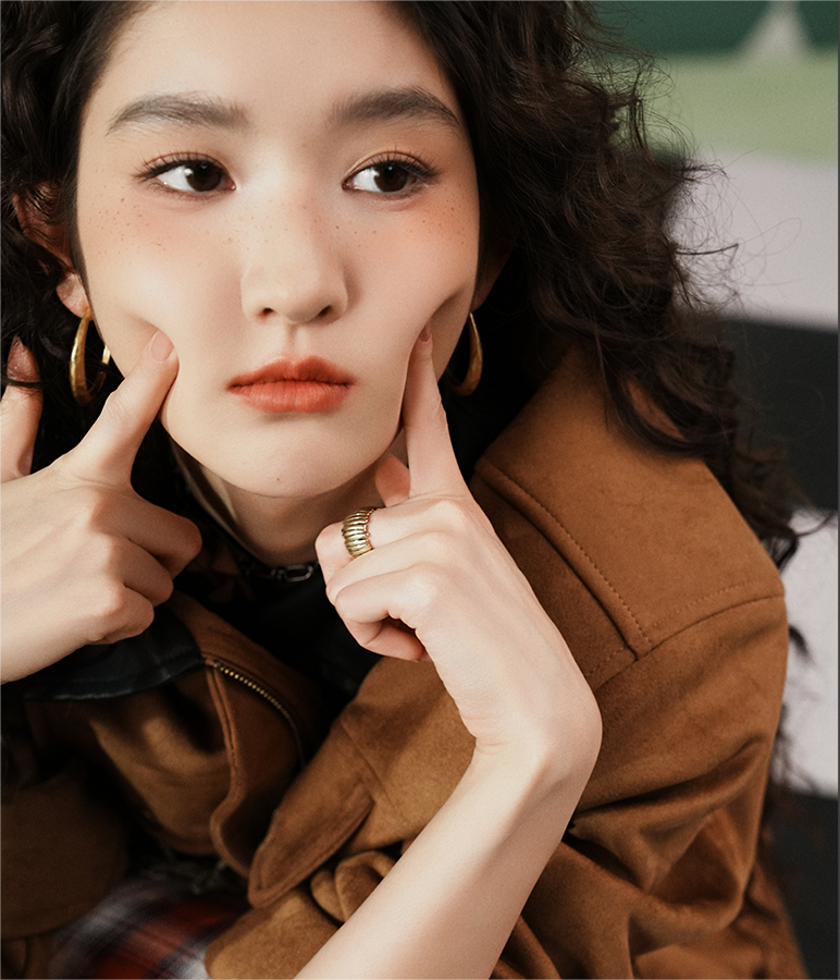 苦於溫差亂穿衣？秋日失序感穿搭美翻了