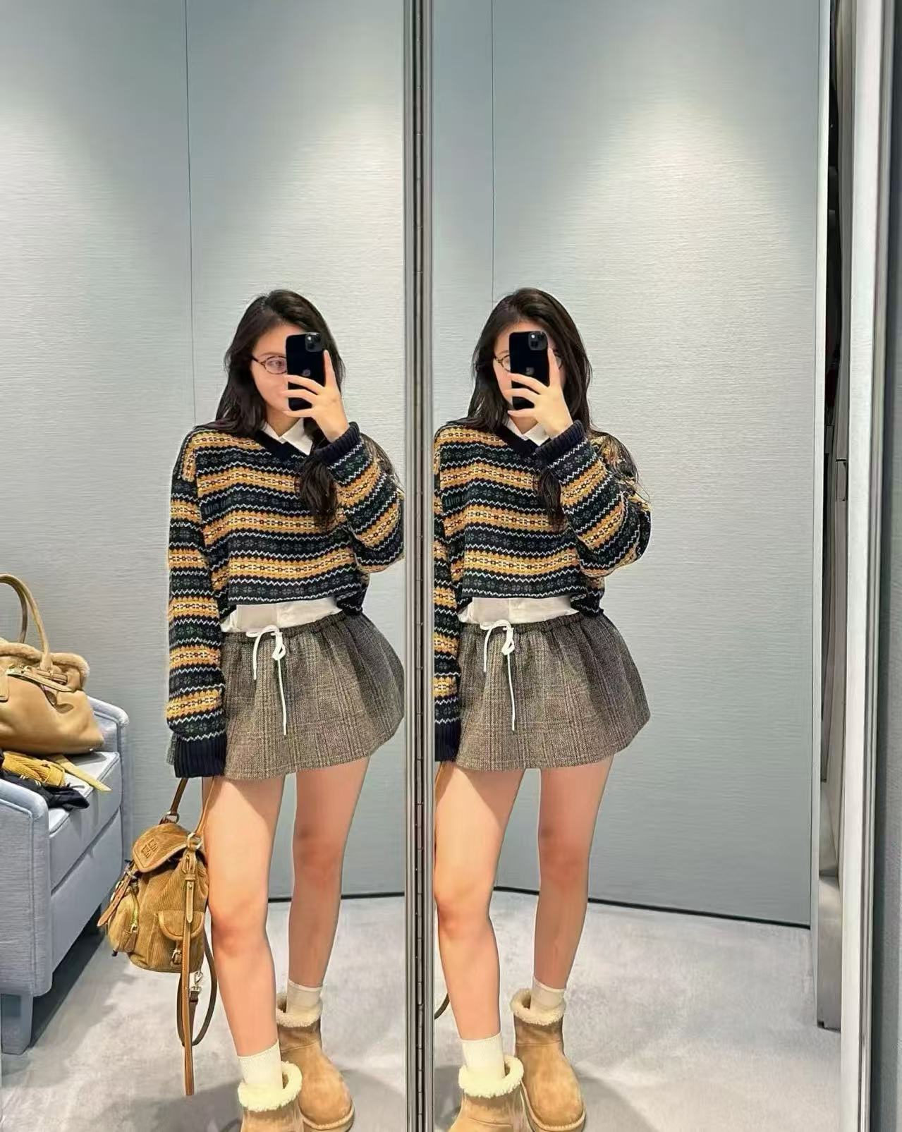 MIU MIU 蘇格蘭風羊毛 V 領短款毛衣 精品, 時尚