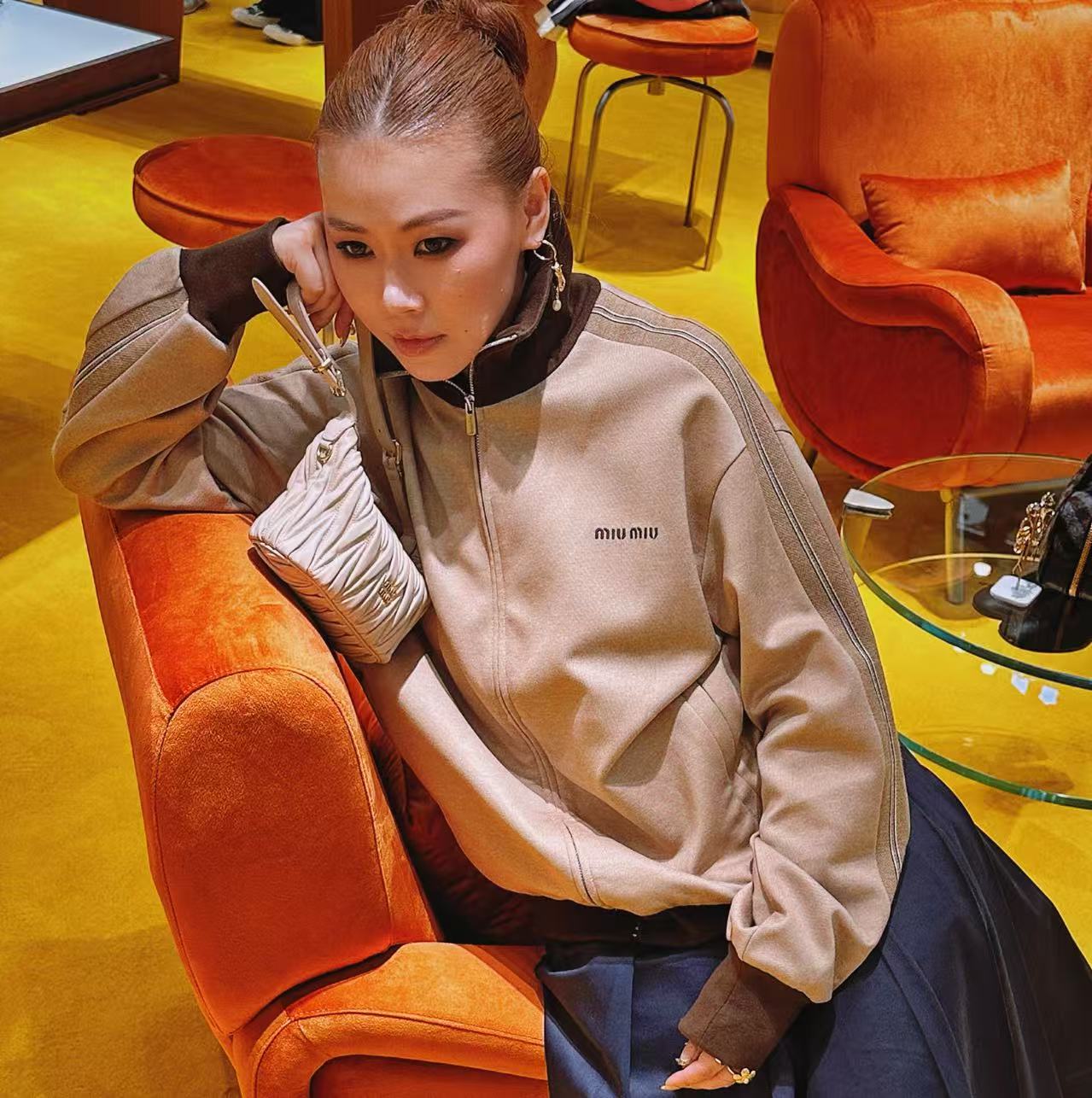 雙十一重磅福利款-MIU MIU 撞色運動外套 精品復刻