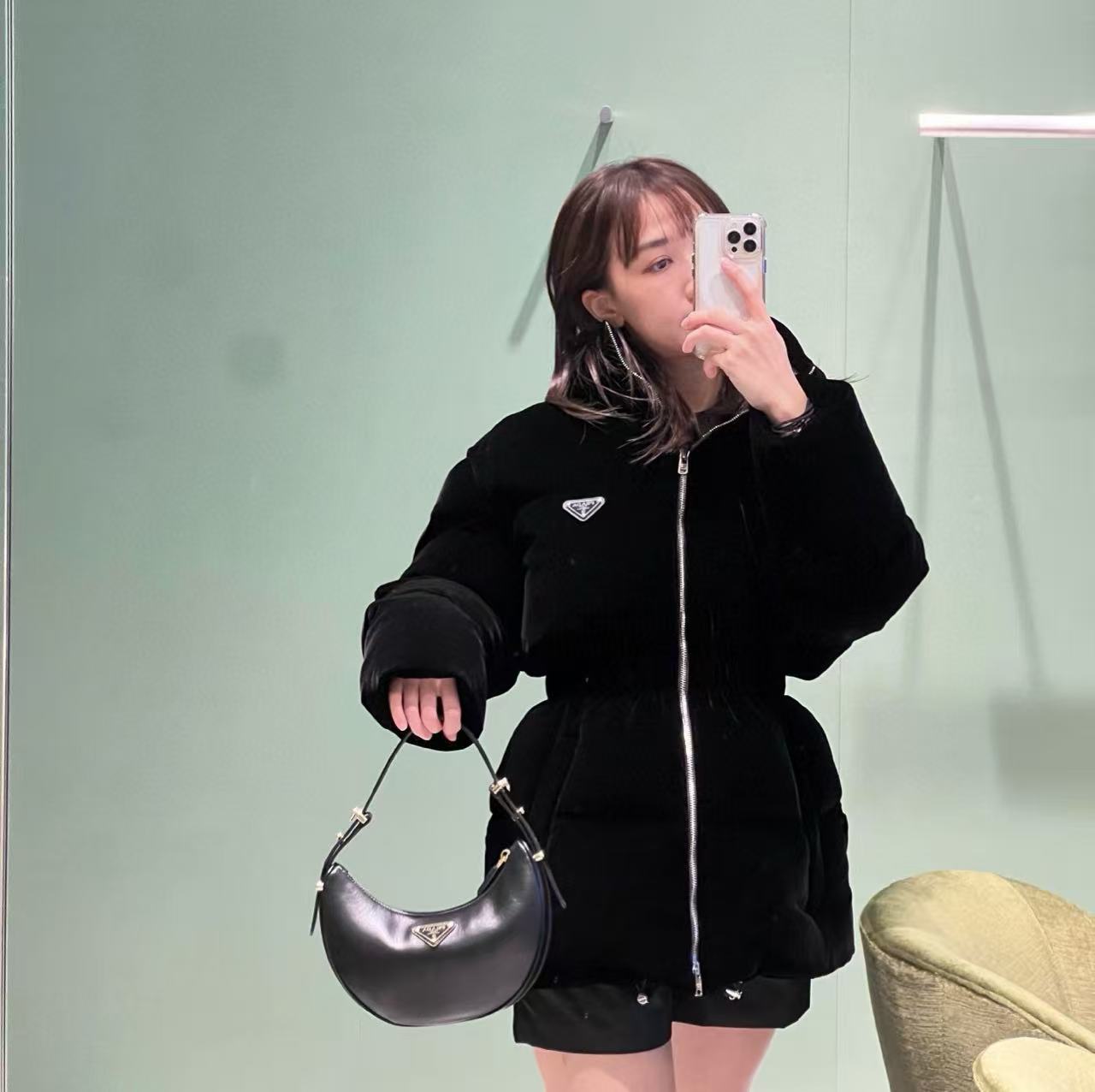 Prada 絲絨收腰羽絨服 精品 精工