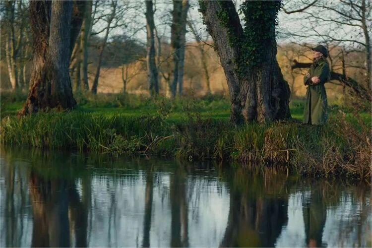 昨天,凱特王妃迎來44歲生日啦!官方帳號直接放出一段超唯美影片——《Mother Nature》系列的最終章「Winter」