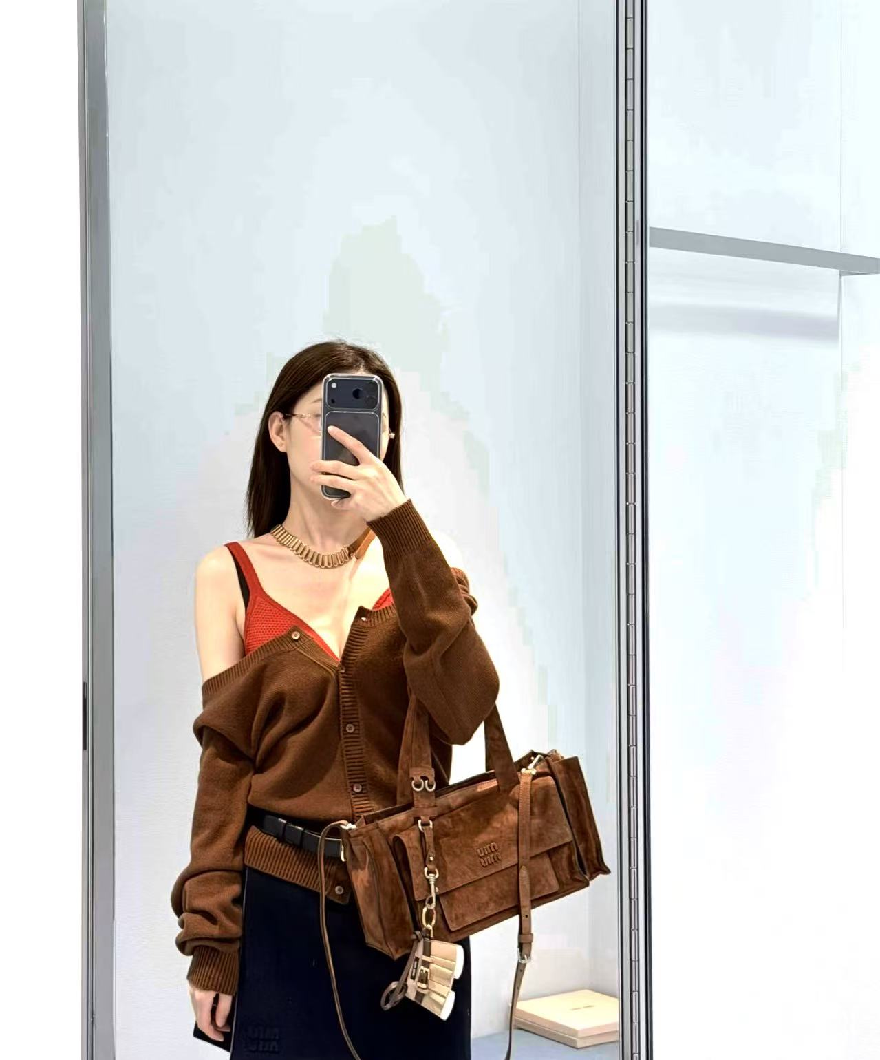 Miu Miu 一字肩字母針織衫 精工 高仿