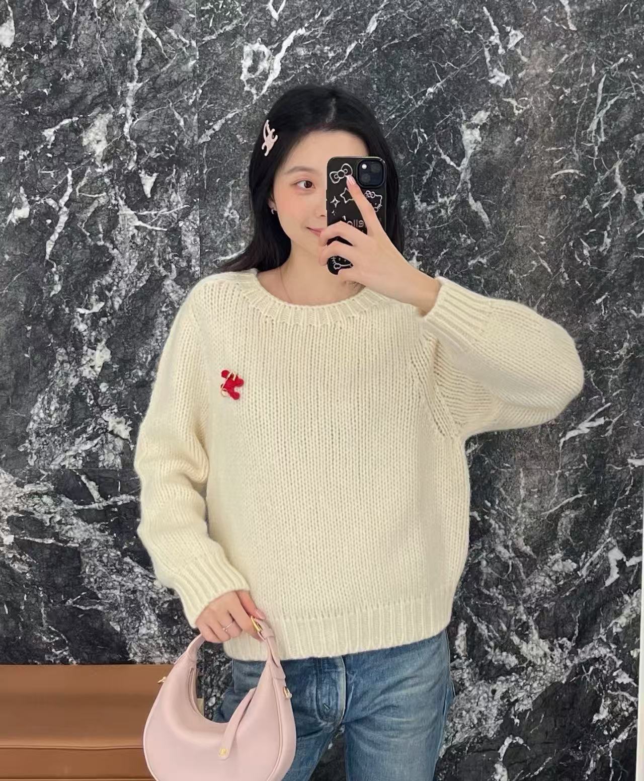 Celine 凱旋門刺繡胸針毛衣 精品 高仿