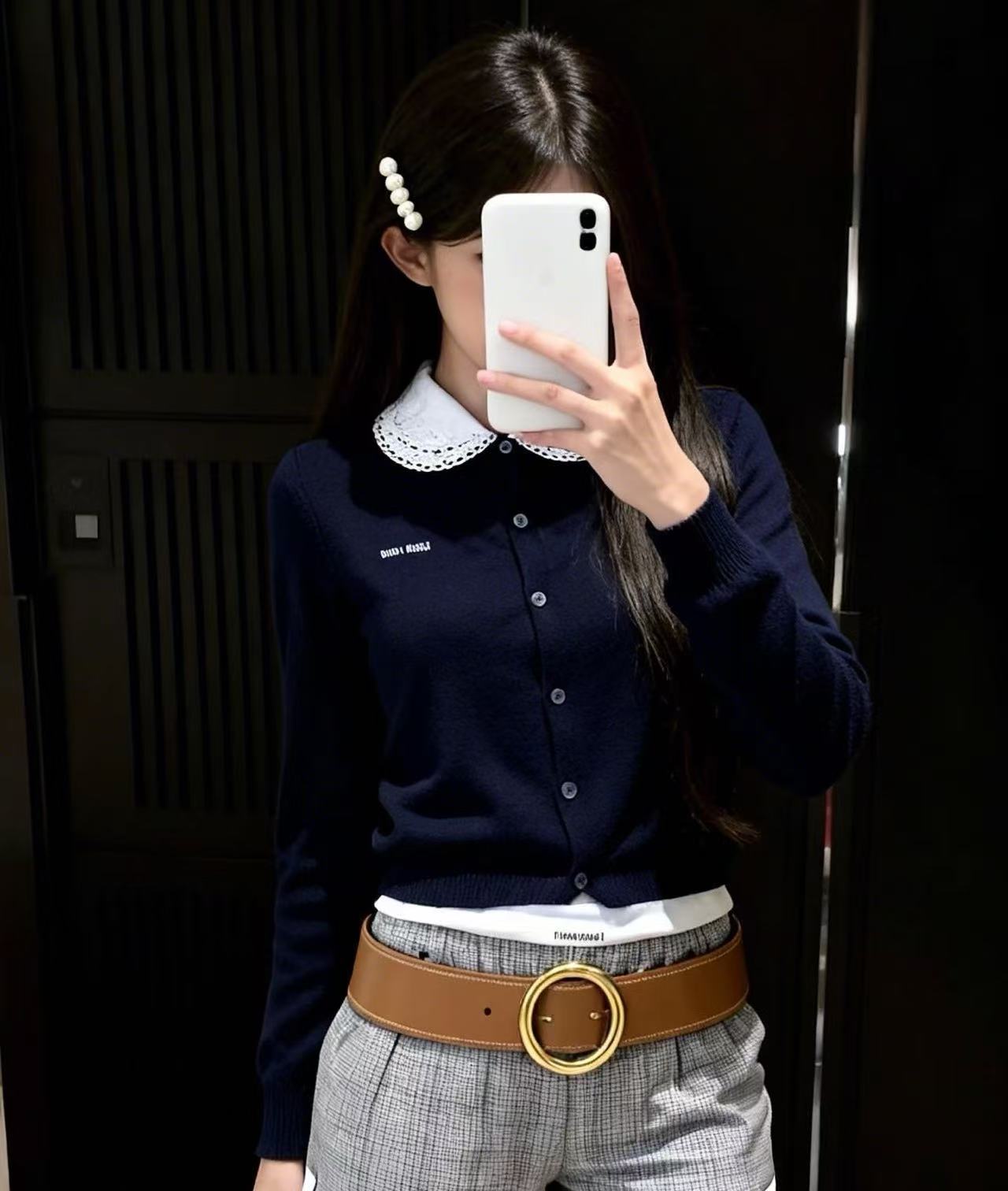 Miu Miu 可拆卸花邊領針織衫 精品 時尚