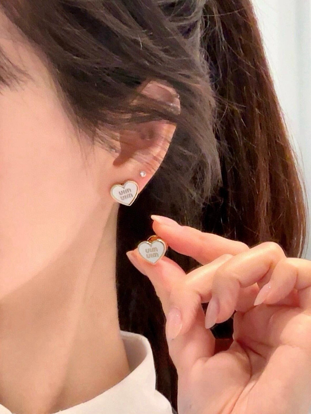 MIU MIU 愛心耳釘 精品 時尚