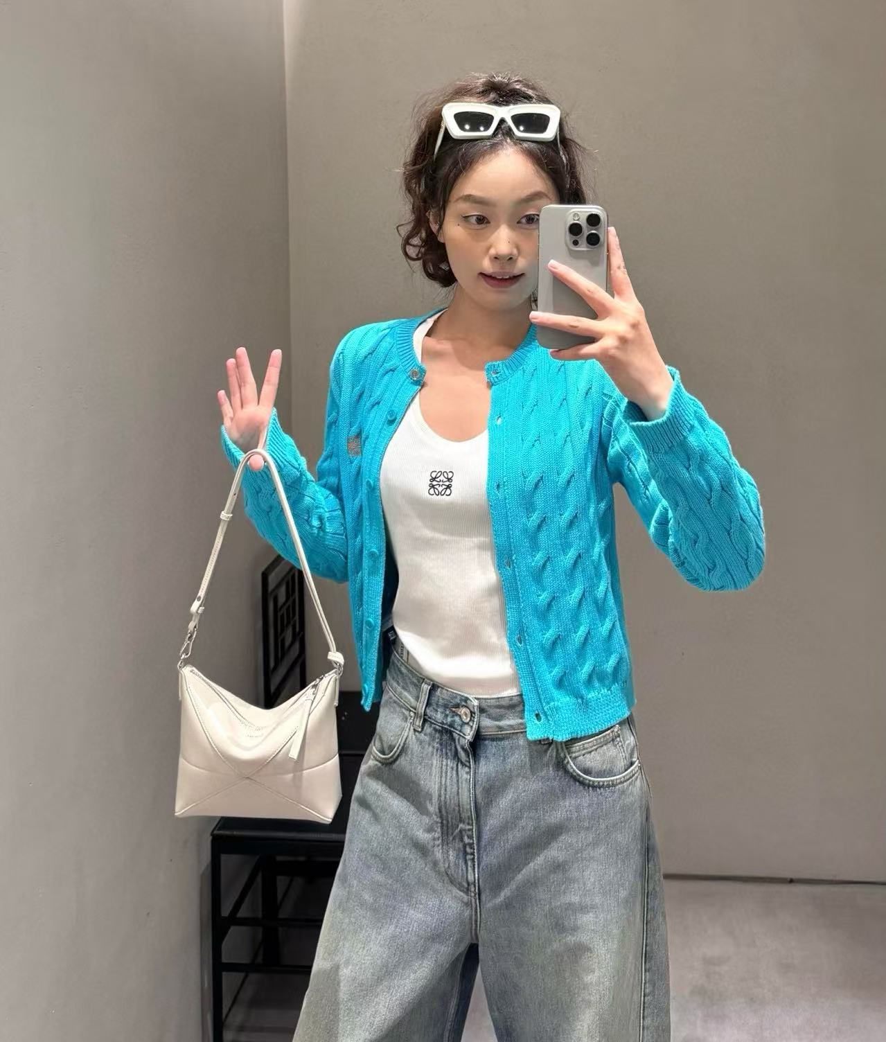 Loewe   微標刺繡麻花紋針織開衫 精品 超A