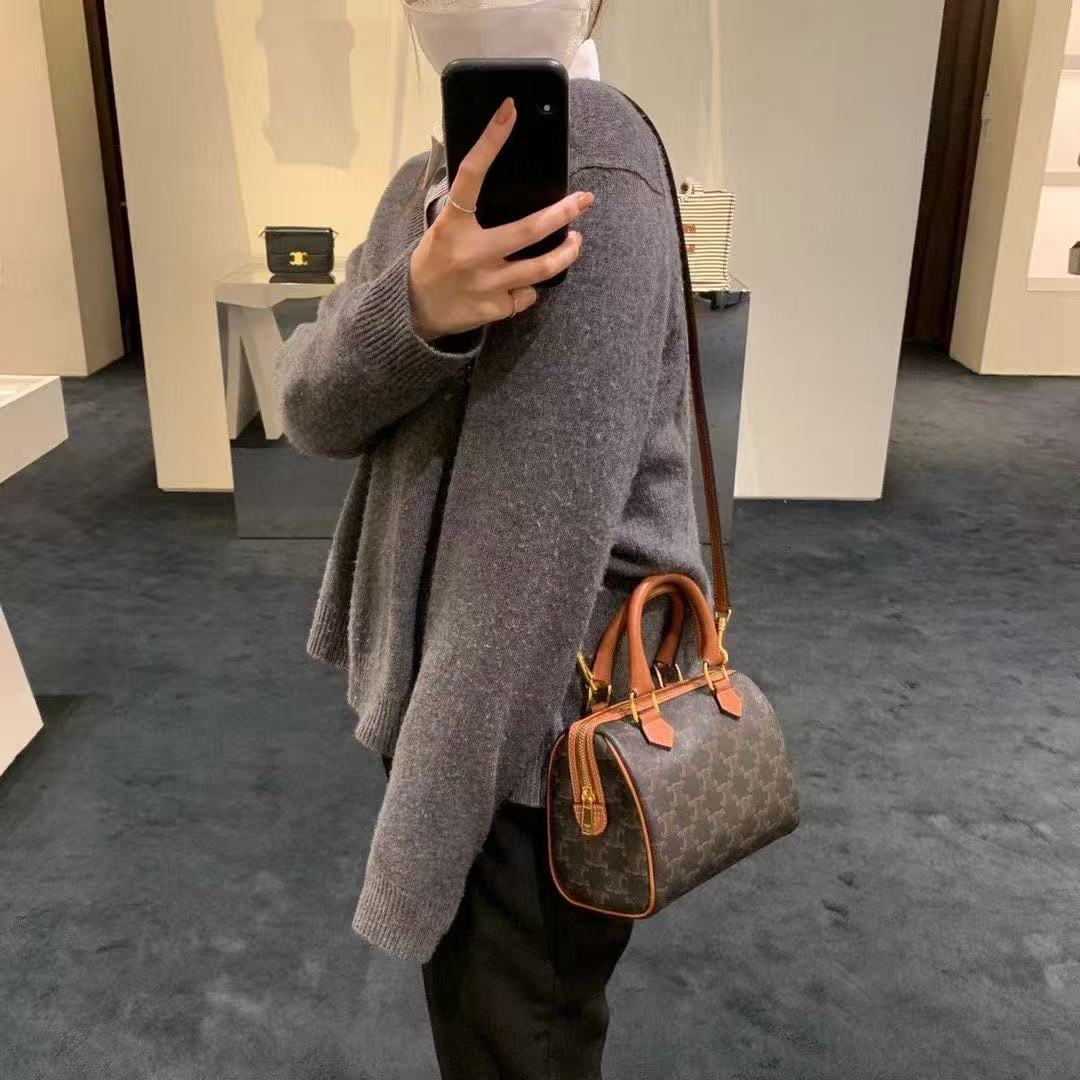 雙十一重磅福利款-Celine   Triomphe小號波士頓包(不配盒子) 高仿 精品