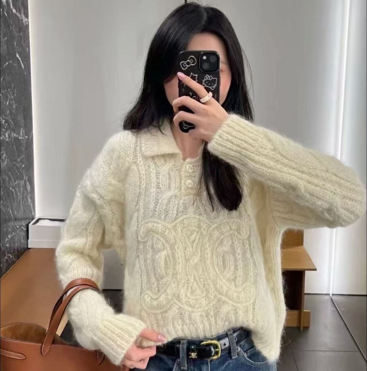 Celine  凱旋門浮雕logo馬海毛翻領針織衫 精品 高仿