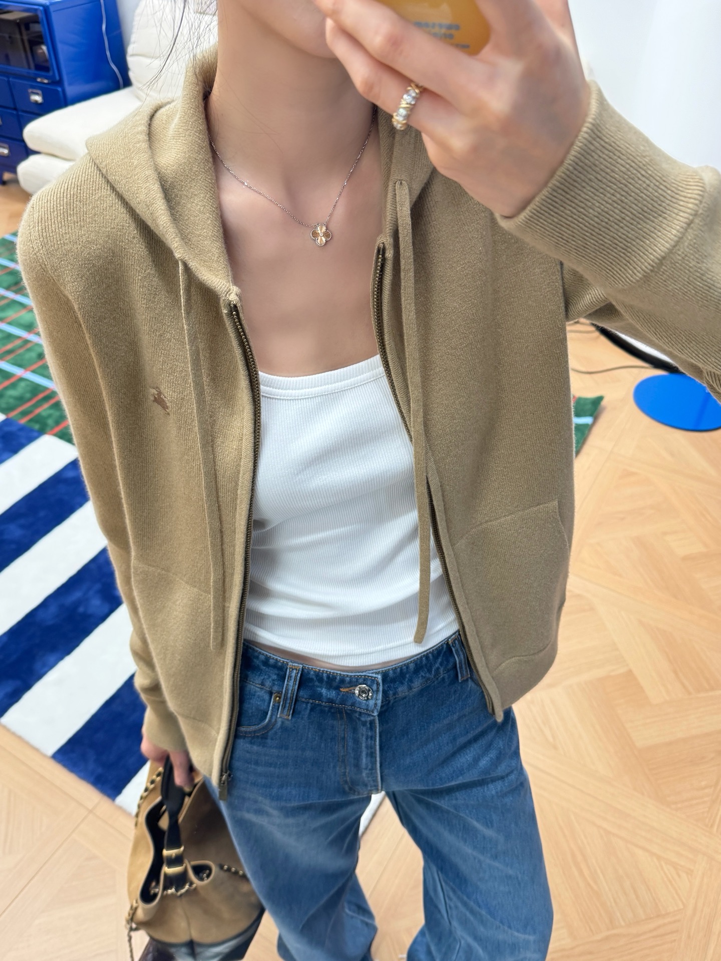 Burberry 卡其色羊絨外套 精品 復刻