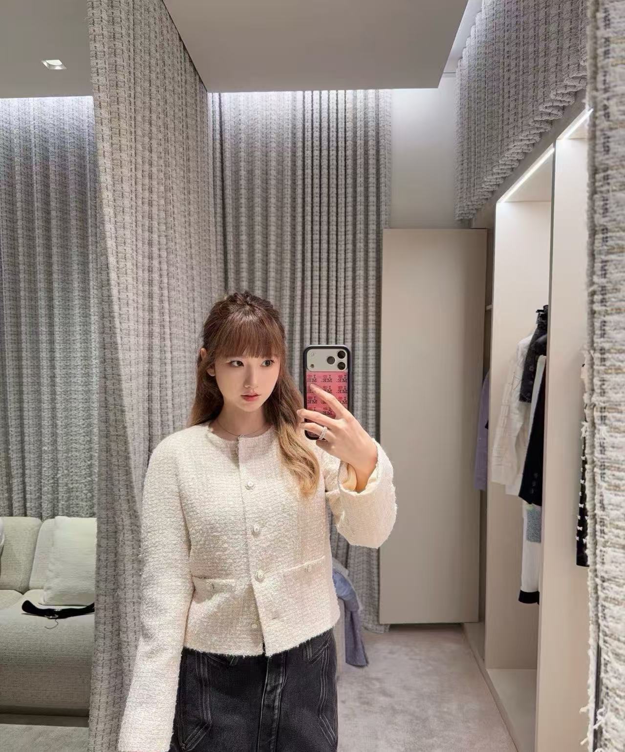   Chanel  25K燕麥色雙口袋粗花呢外套 精品 高仿