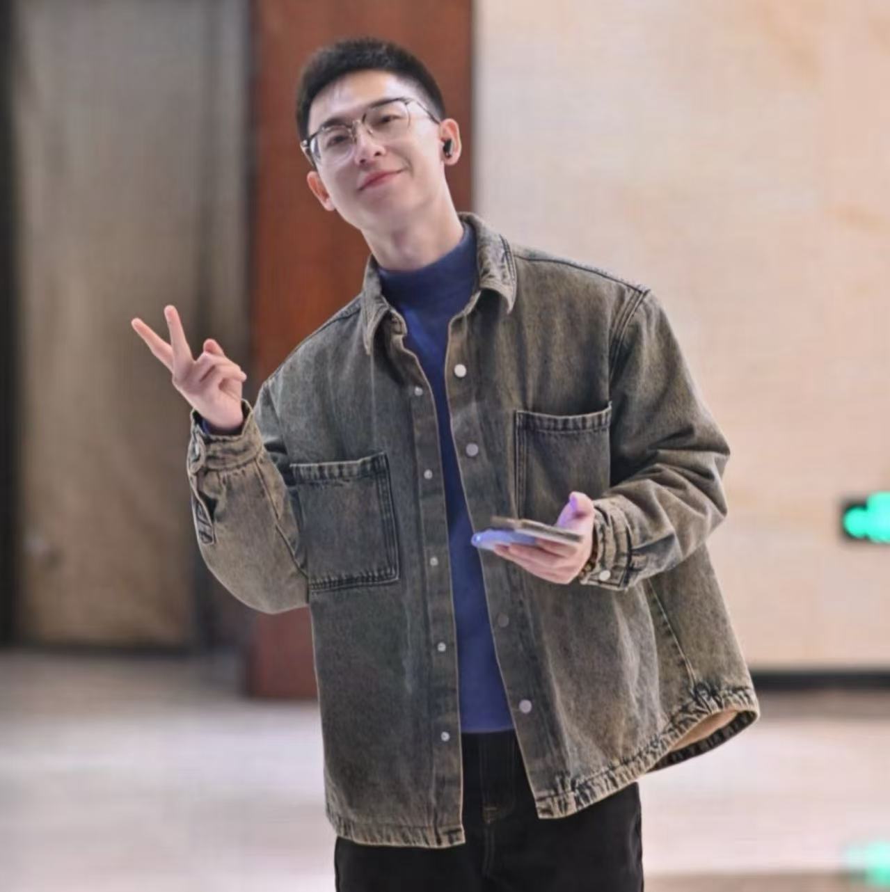 Fendi  噴色做舊牛仔外套 精工 1:1