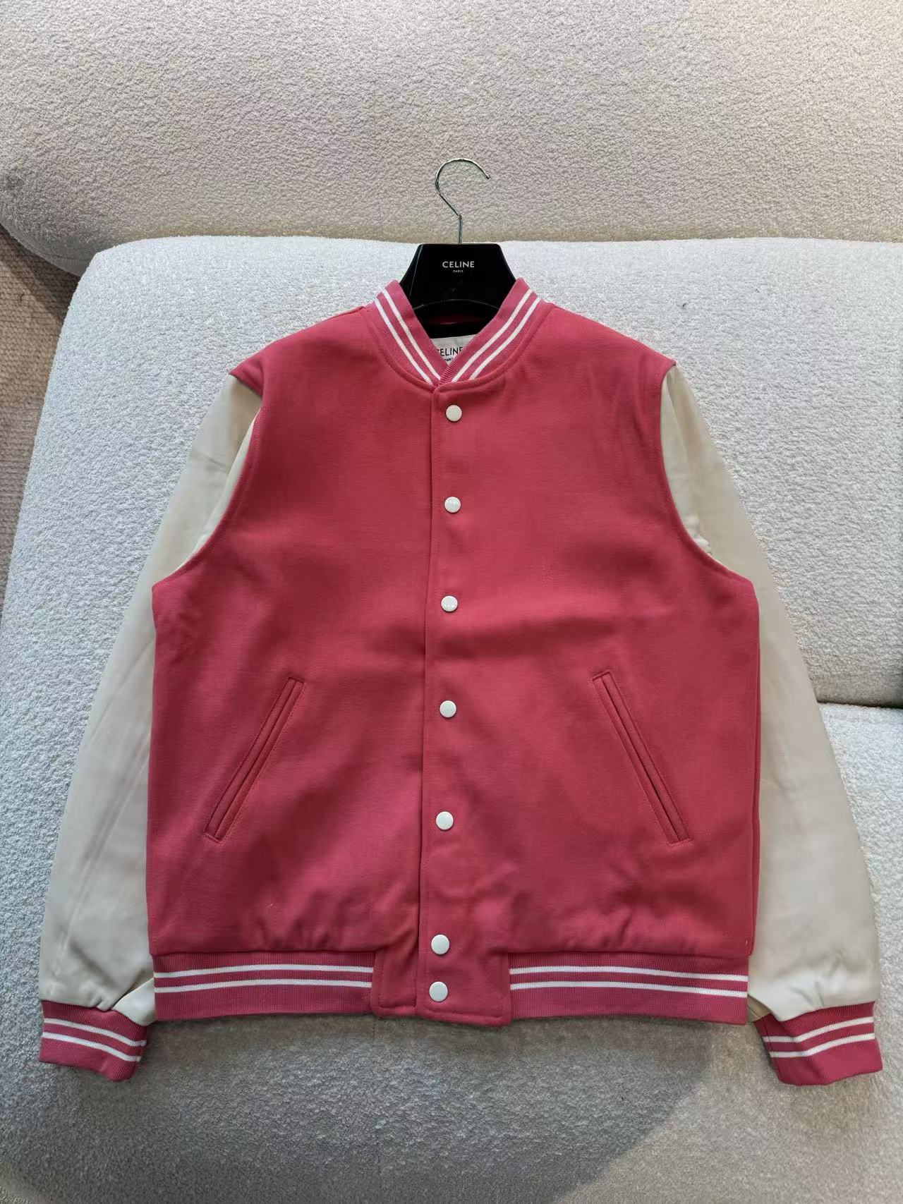 雙十一重磅福利款-Celine 拼接後背字母棒球外套 精品 時尚 - 4