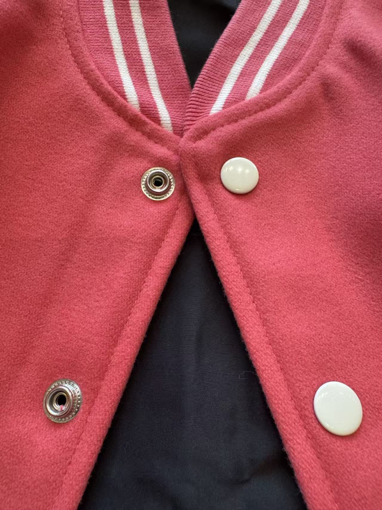 雙十一重磅福利款-Celine 拼接後背字母棒球外套 精品 時尚 - 17