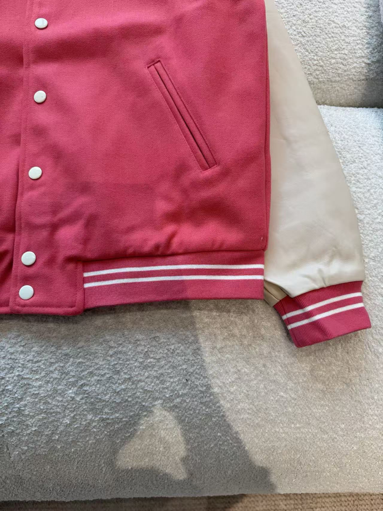 雙十一重磅福利款-Celine 拼接後背字母棒球外套 精品 時尚 - 21