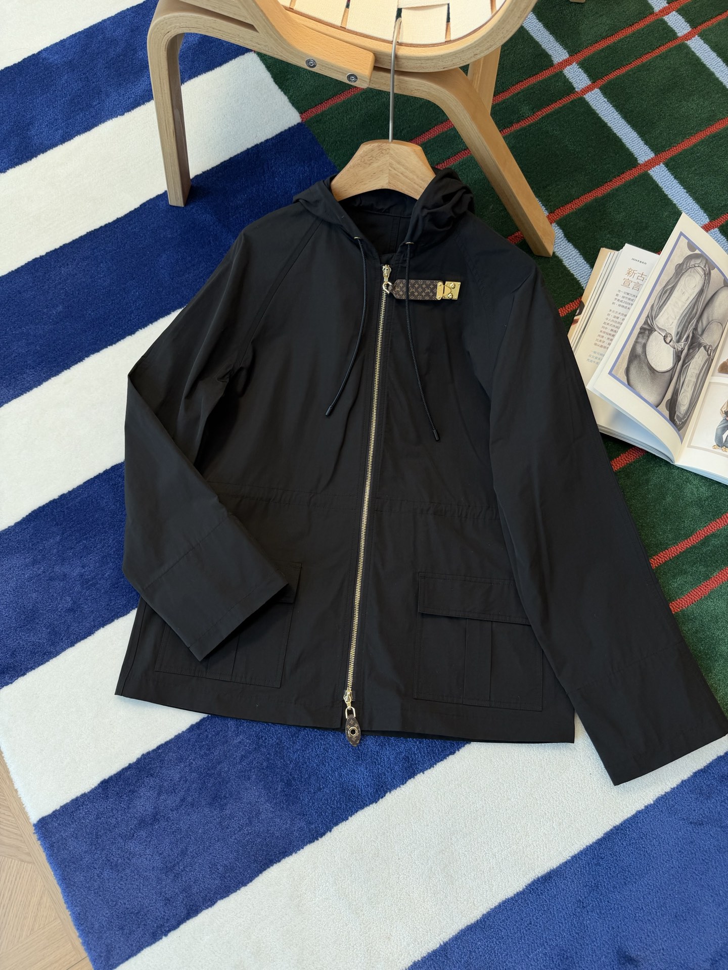 Louis Vuitton 帽抽繩風衣外套 高仿 時尚 - 1