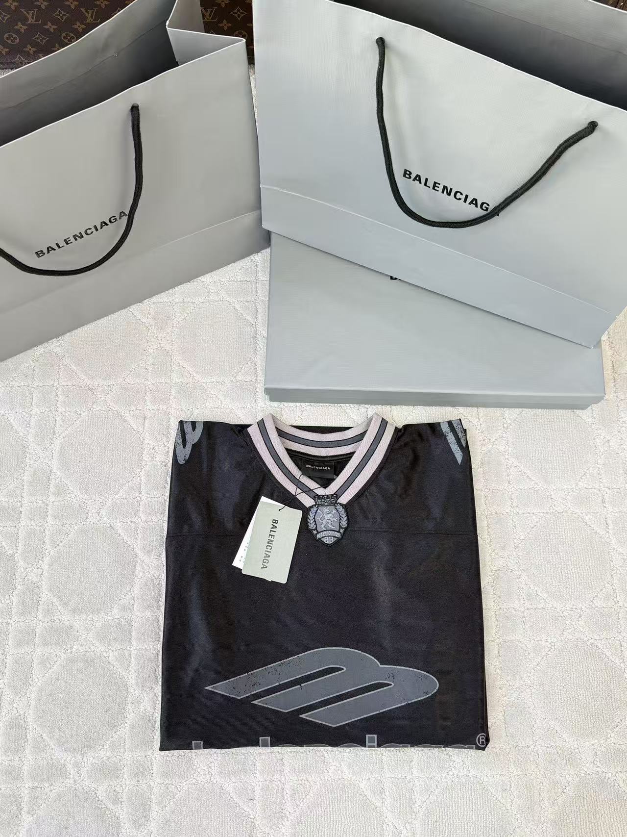 Balenciaga   曼聯聯名足球寬鬆短袖 精品復刻 - 16