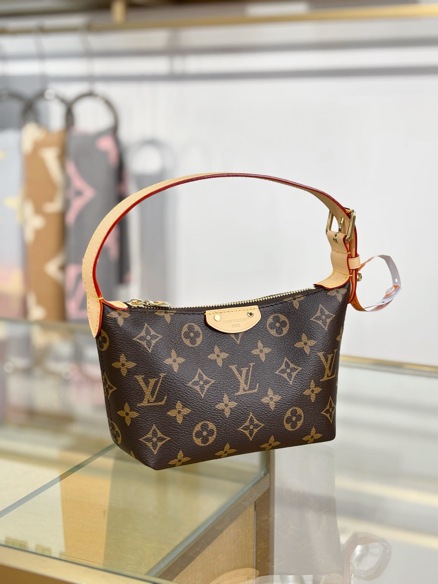 Louis Vuitton   POCHETTE HILLS 精品手袋 - 8