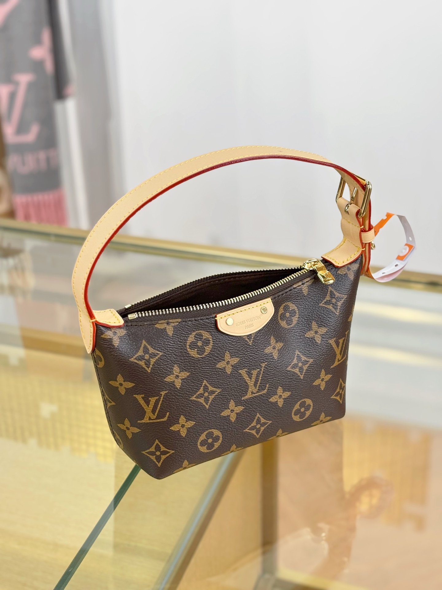 Louis Vuitton   POCHETTE HILLS 精品手袋 - 11