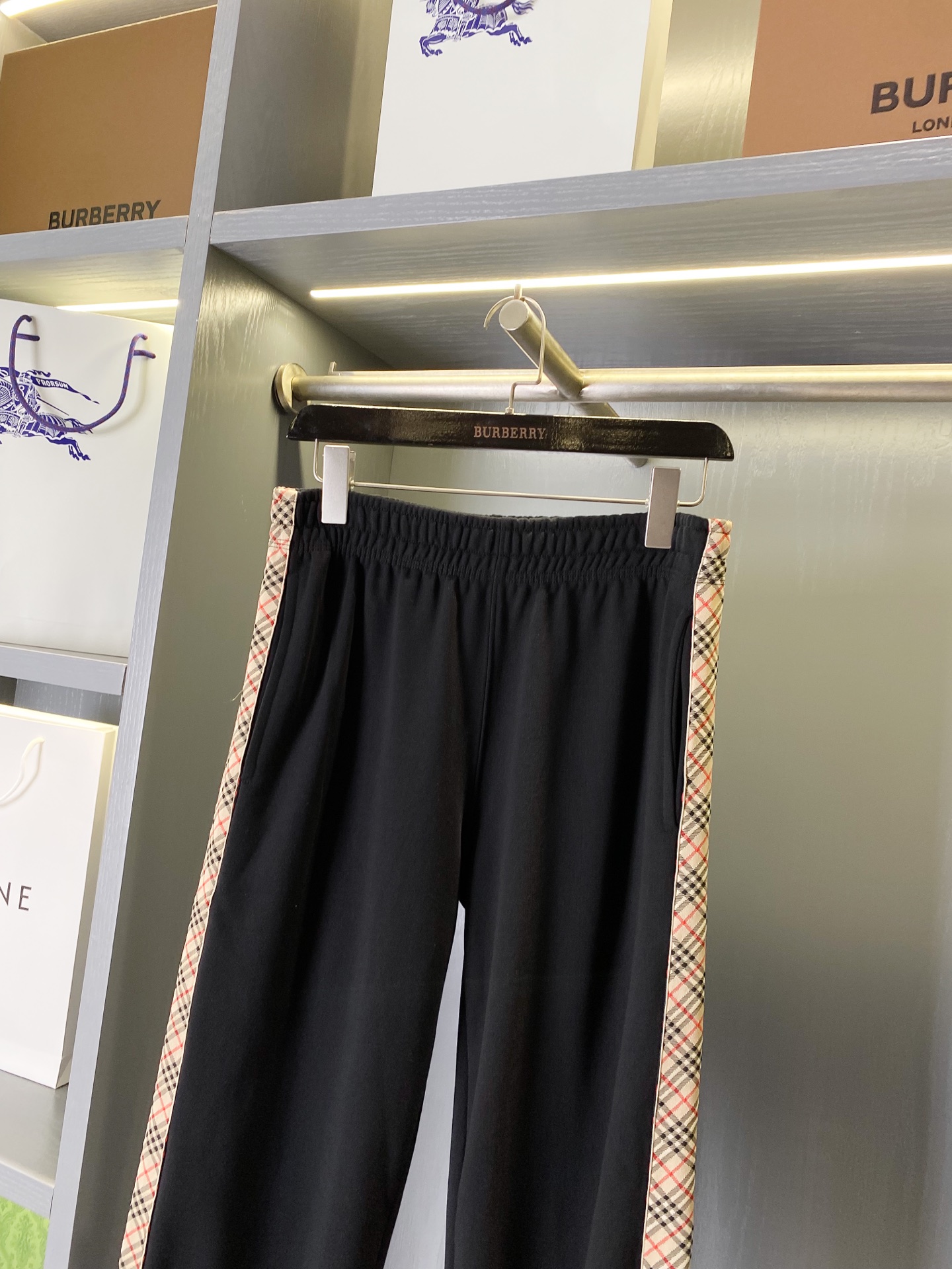 Burberry 側邊格紋裝飾棉質運動褲 精品 1:1 - 9