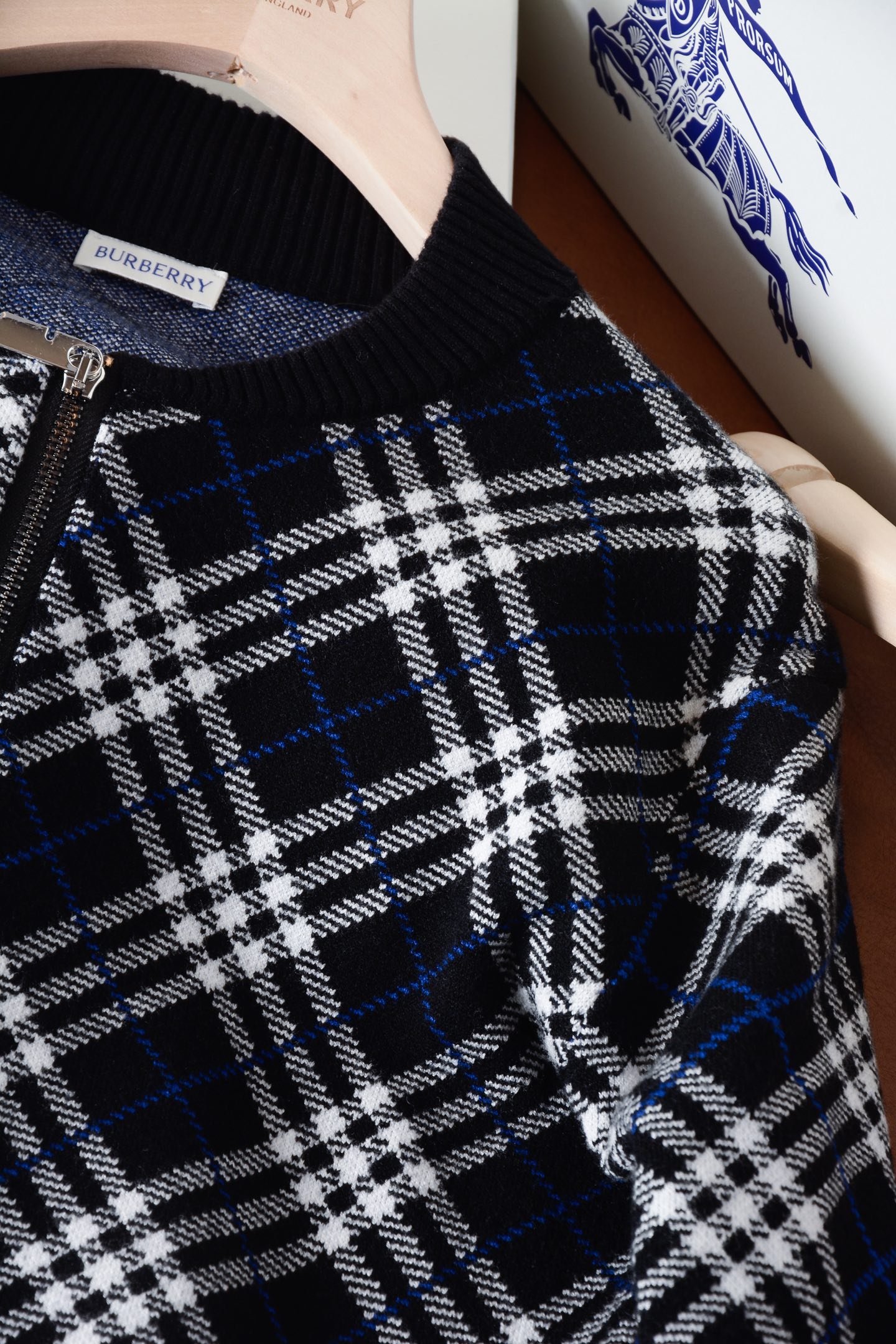 Burberry 格紋羊毛羊絨混紡飛行夾克 精品 A貨 - 12