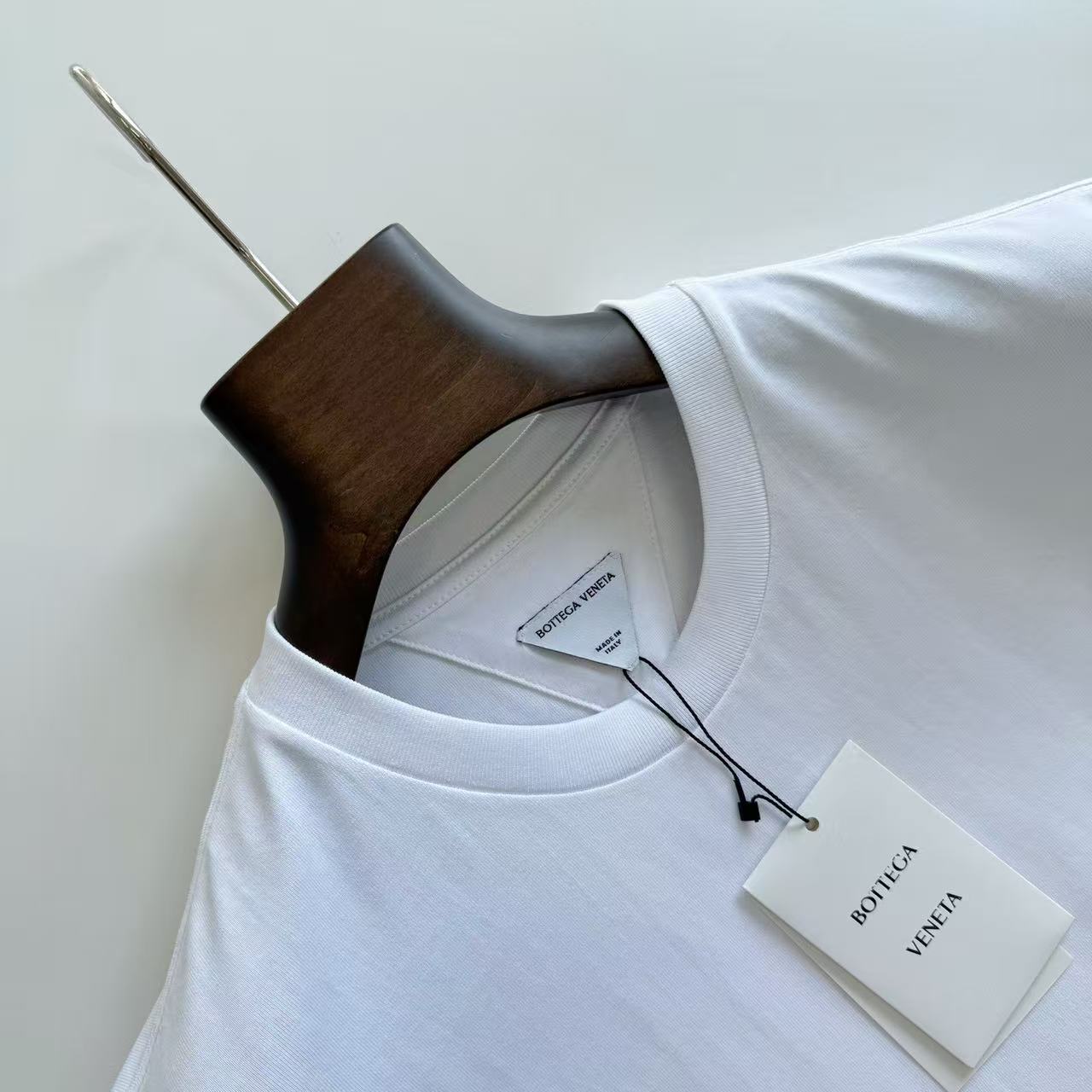 Bottega Veneta   臉譜刺繡短袖 精品 高仿 - 18