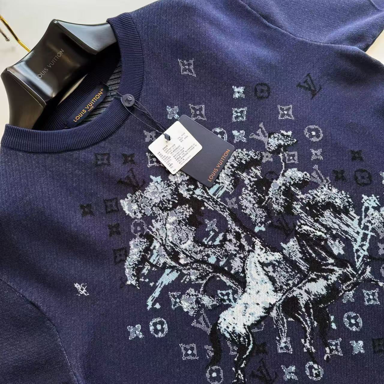 Louis Vuitton   Monogram馬年限定復刻針織短袖 - 6