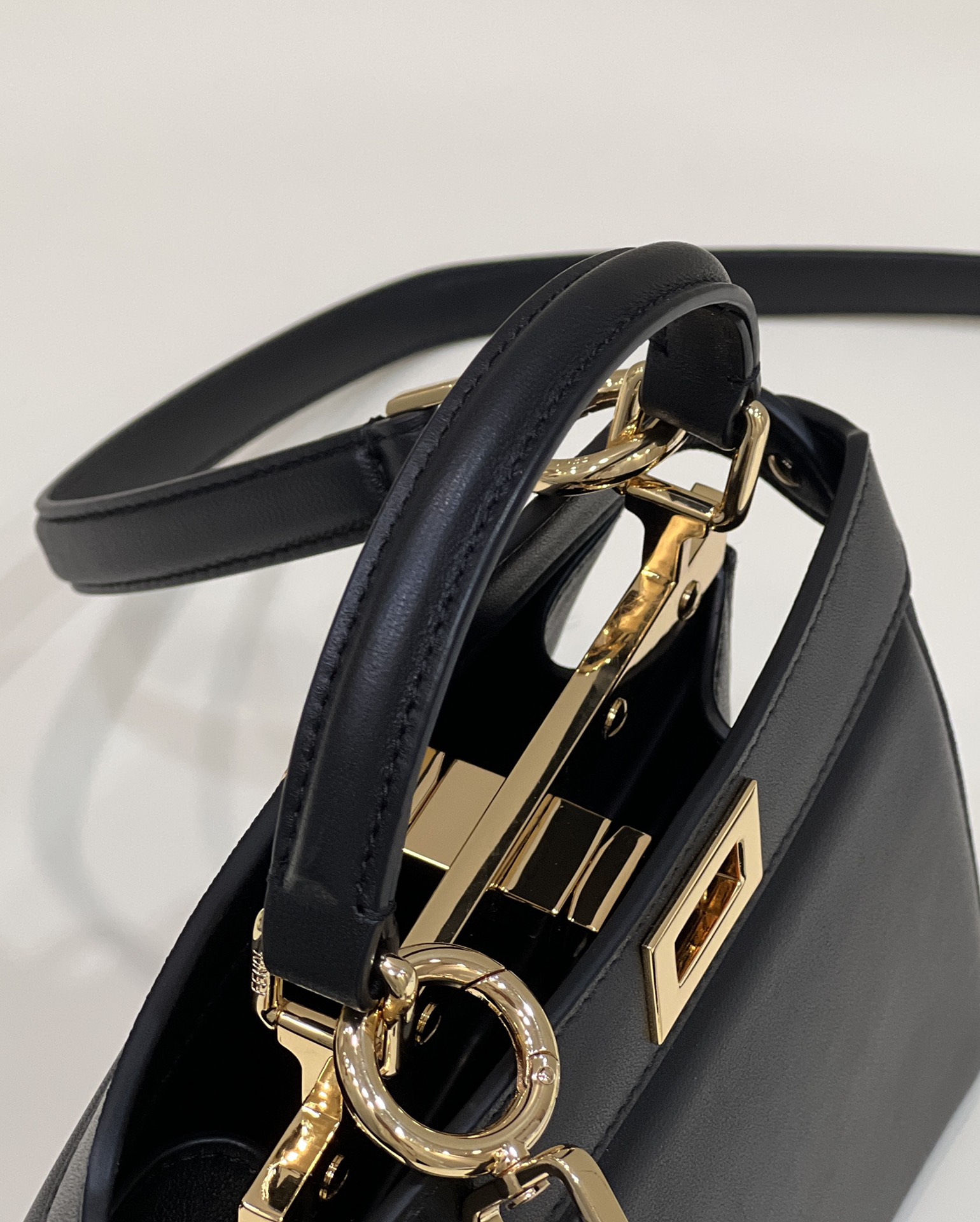 Fendi Peekaboo系列手袋奢侈品 高仿 - 41