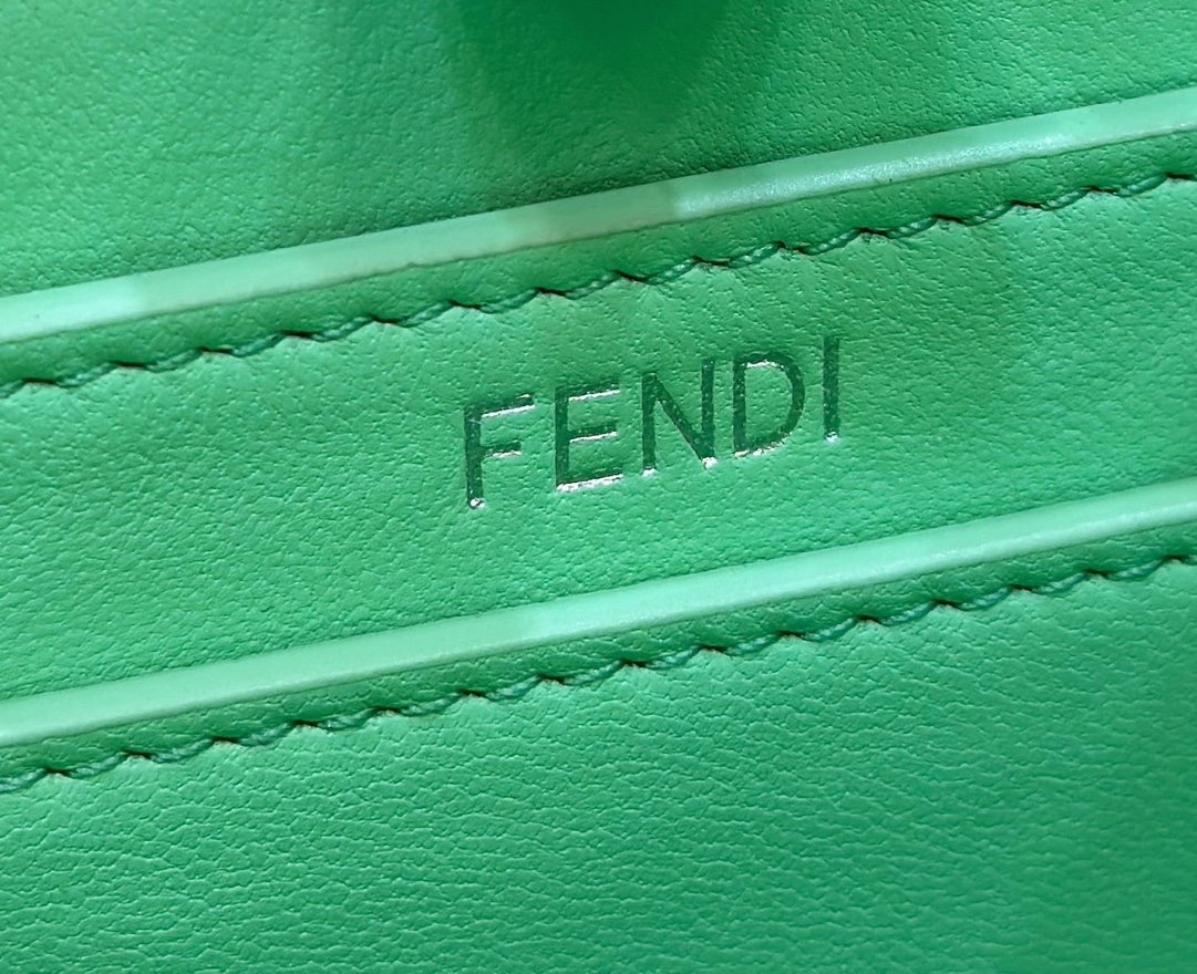 Fendi Peekaboo系列手袋奢侈品 高仿 - 58