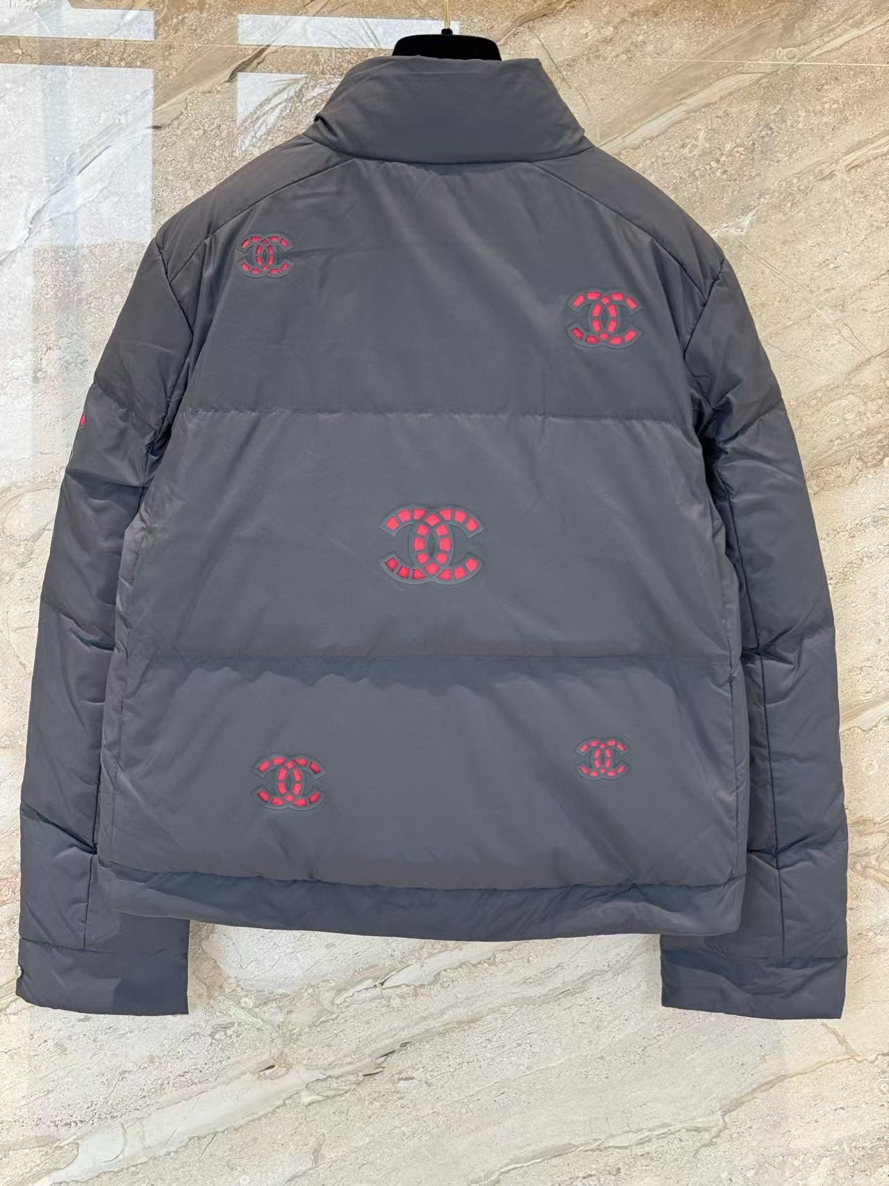 雙十一重磅福利款-Chanel 雙C標誌羽絨外套  – 精品復刻 - 10